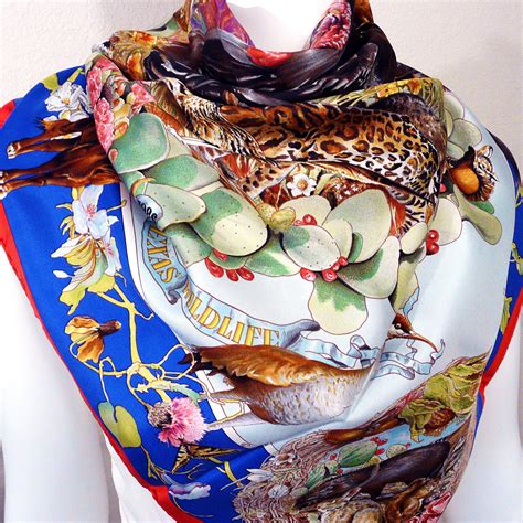 porter foulard hermes|used hermes scarves for sale.